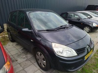 Renault Scénic II