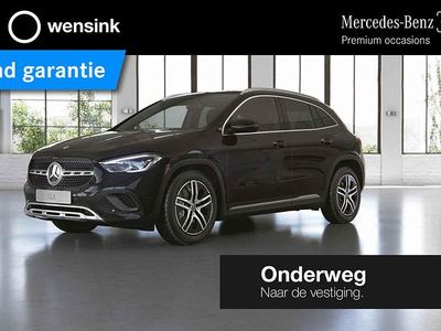 Zwart Occasion 2022 Mercedes GLA250 Luxury SUV | € 37.850 (Eerlijke prijs)