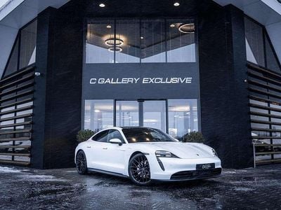 Wit Occasion 2021 Porsche Taycan Performance Package Sedan | € 53.995 (Goede deal)