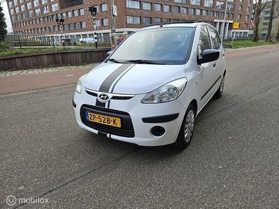 Wit Gebruikt 2010 Hyundai i10 Dynamiq Hatchback | € 2.999 (Iets duurder)