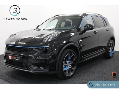 Zwart (metallic) Gebruikt 2023 Lynk & Co 01 SUV | € 27.950 (Eerlijke prijs)