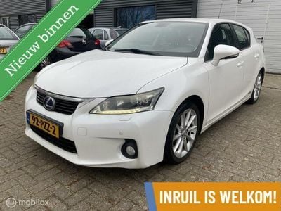Wit Gebruikt 2011 Lexus CT200h Luxury Line Hatchback | € 6.350