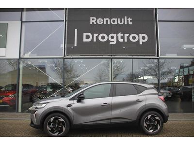 Grijs Gebruikt 2025 Renault Captur Play SUV | € 29.925 (Iets duurder)
