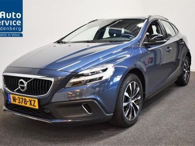 tweedehands Volvo V40 CC T3 153pk AUT6 Momentum/ Airco/ Stoelverw./ Camera/