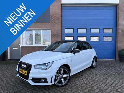 Wit Occasion 2014 Audi A1 Sportback S-Line Hatchback | € 8.900 (Eerlijke prijs)