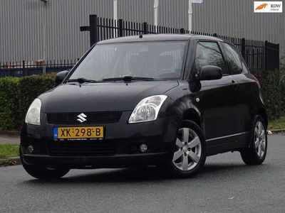 Zwart Gebruikt 2008 Suzuki Swift Hatchback | € 1.999 (Goede deal)