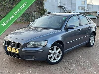 Grijs Gebruikt 2006 Volvo S40 Sedan | € 2.195 (Eerlijke prijs)