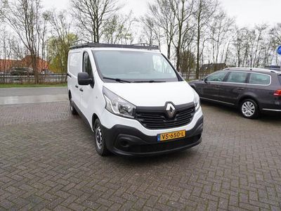 tweedehands Renault Trafic 1.6 dCi T27 L1H1 Comfort TREKHAAK NAVI PDC IMPERIAL 3 PERS CRUISE