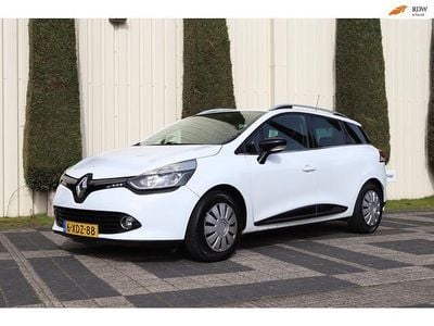 Occasion Renault Clio GrandTour Night&Day 90 PK (66 kW) 2014 Wit Stationwagen