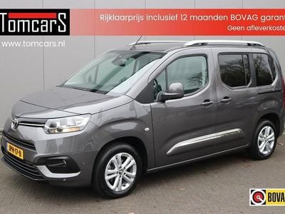 Grijs (metallic) Gebruikt 2020 Toyota Proace Verso City Stationwagen | € 23.950 (Eerlijke prijs)