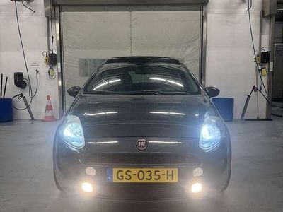 Grijs Gebruikt 2015 Fiat Punto Lounge Hatchback | € 5.500 (Iets duurder)