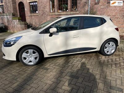 tweedehands Renault Clio IV 1.2 TCe Limited Nw Model Perfecte Gezinsauto