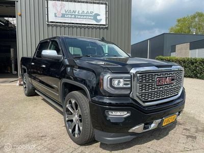 GMC Sierra
