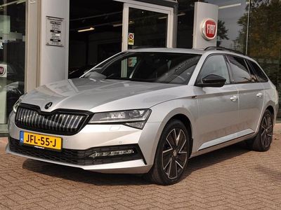 Grijs Gebruikt 2024 Skoda Superb Stationwagen | € 37.950 (Iets duurder)