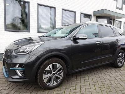 Grijs Gebruikt 2020 Kia e-Niro Plus SUV | € 17.950 (Goede deal)