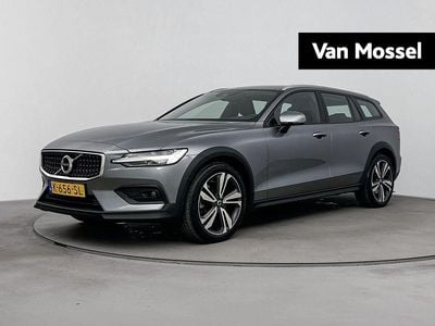 Occasion Volvo V60 CC Pro 251 PK (184 kW) 2021 Grijs Stationwagen