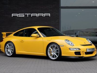 Geel Occasion 2007 Porsche 911 GT3 Coupé | € 138.800