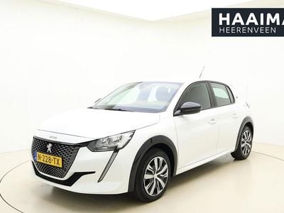 Geel Occasion 2020 Peugeot e-208 Active Hatchback | € 15.950 (Iets duurder)