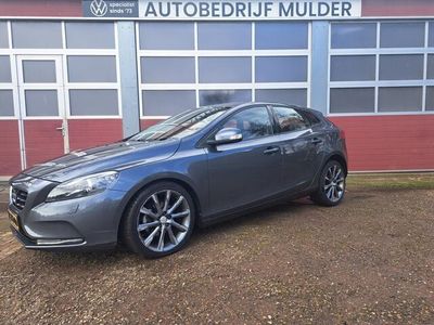 tweedehands Volvo V40 1.6 115 Pk D2 R-Design Business