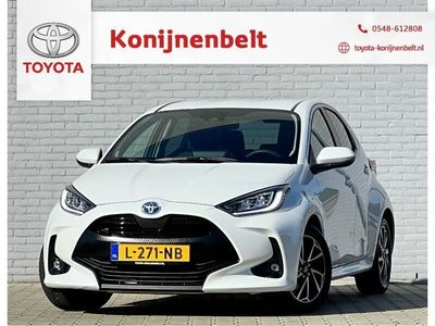 Wit Gebruikt 2021 Toyota Yaris Style Hatchback | € 22.995 (Eerlijke prijs)