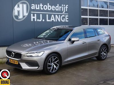 tweedehands Volvo V60 2.0 T5 Momentum Pro