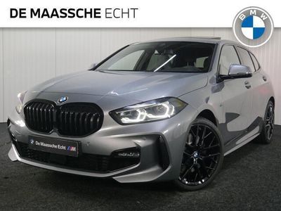 tweedehands BMW 120 1-SERIE i High Executive M Sport Automaat / Panoramadak / M Sportstoelen / Adaptieve LED / Harman Kardon / Parking Assistant / Head-Up / Comfort Access