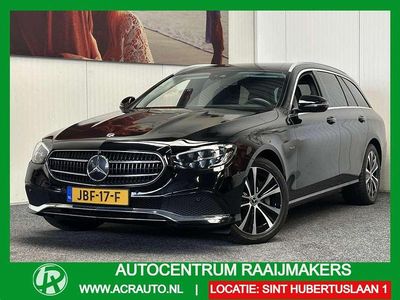 Zwart Occasion 2021 Mercedes E300 Avantgarde Stationwagen | € 29.935 (Goede deal)