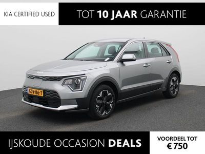 Grijs Occasion 2024 Kia e-Niro Light SUV | € 29.440 (Goede deal)