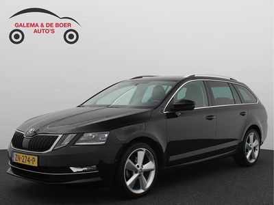 Zwart Gebruikt 2019 Skoda Octavia Business Line Stationwagen | € 17.283 (Iets duurder)