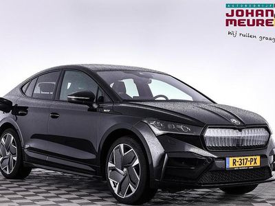Zwart Gebruikt 2022 Skoda Enyaq iV RS SUV | € 37.890 (Eerlijke prijs)