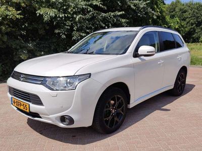 Mitsubishi Outlander P-HEV