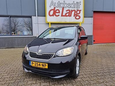 Zwart (metallic) Occasion 2018 Skoda Citigo Ambition Hatchback | € 7.250 (Eerlijke prijs)