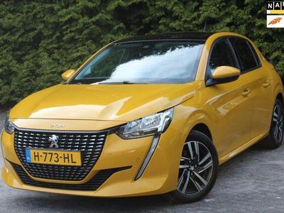 Geel Occasion 2020 Peugeot 208 Allure Hatchback | € 11.750