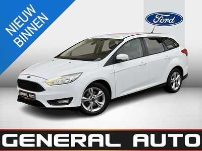 Wit Occasion 2015 Ford Focus Titanium Stationwagen | € 8.250 (Eerlijke prijs)