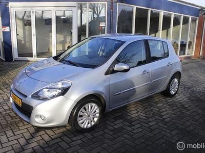 Occasion Renault Clio II Authentique 75 PK (55 kW) 2010 Grijs Hatchback