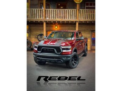 tweedehands Dodge Ram 15005.7 V8 4x4 Rebel Night, 20" Fuel velgen, Bakflip, digitaal display, 4WD Auto, 6 jaar garantie, all-in prijs!!!