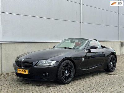 Zwart Gebruikt 2004 BMW Z4 Cabriolet | € 6.499 (Eerlijke prijs)
