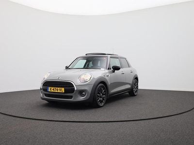 Occasion Mini Cooper Business 136 PK (100 kW) 2021 Grijs Hatchback