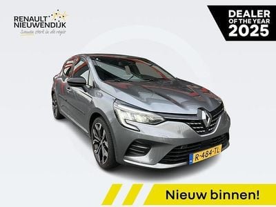 Occasion Renault Clio V Techno 143 PK (105 kW) 2022 Grijs Hatchback