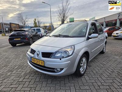 Grijs Gebruikt 2008 Renault Scénic II MPV | € 2.950 (Iets duurder)
