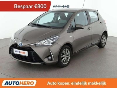 Grijs Occasion 2017 Toyota Yaris Hybrid Hatchback | € 11.849 (Goede deal)
