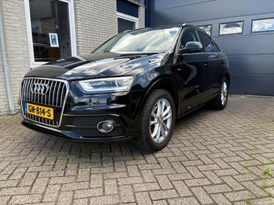 Zwart Gebruikt 2014 Audi Q3 Sport SUV | € 15.950 (Eerlijke prijs)