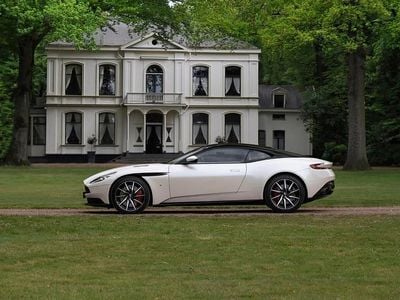 Wit Gebruikt 2016 Aston Martin DB11 Launch Edition Coupé | € 129.500