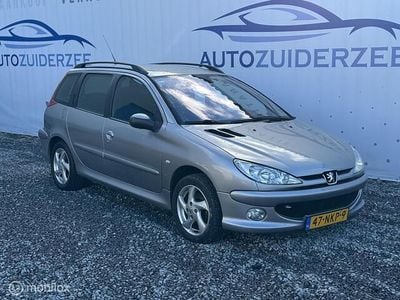 Grijs Gebruikt 2005 Peugeot 206 Hatchback | € 1.450 (Eerlijke prijs)