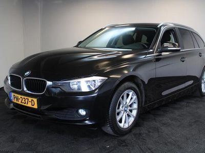 tweedehands BMW 318 318 Touring d High Executive | Leder | Navi |