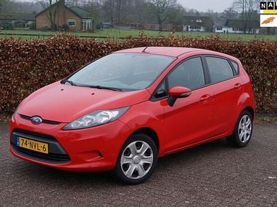Occasion Ford Fiesta Limited 60 PK (44 kW) 2010 Rood Hatchback