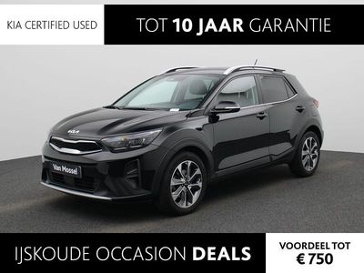 Zwart, metallic lak Occasion 2024 Kia Stonic SUV | € 25.940 (Eerlijke prijs)