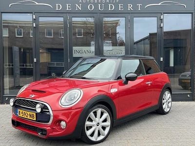 Occasion Mini Cooper S Chili 192 PK (141 kW) 2014 Rood (metallic) Hatchback