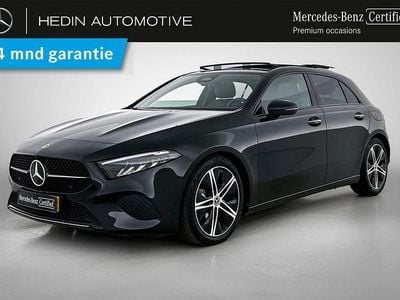 Zwart Gebruikt 2023 Mercedes A180 Luxury Hatchback | € 32.900 (Eerlijke prijs)