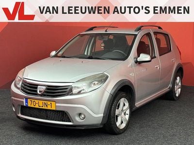 Occasion Dacia Sandero Stepway 88 PK (64 kW) 2010 Grijs (metallic) Hatchback